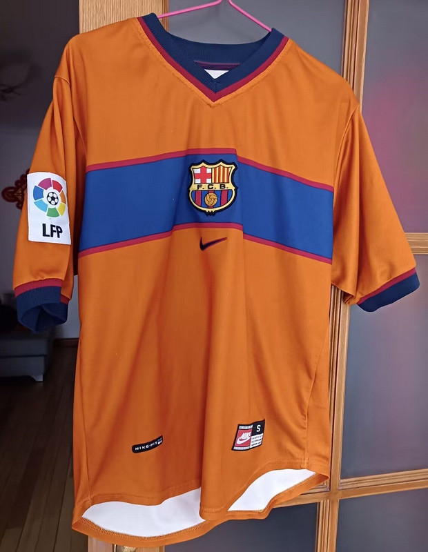 with big LFP Patch Retro Jersey 1998-2000 Barcelona Third Away Orange Soccer Jersey Vintage Football Shirt