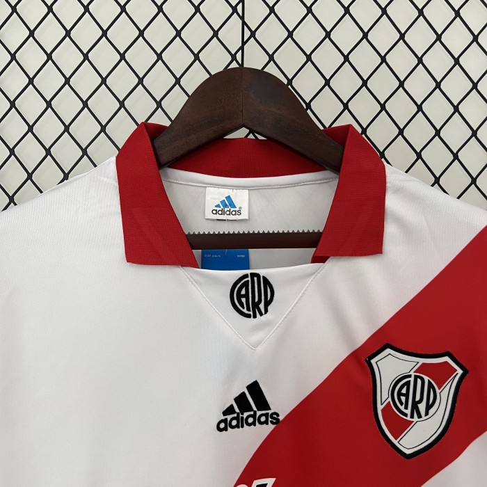Retro Jersey 1998-1999 River Plate Home Soccer Jersey Vintage Football Shirt