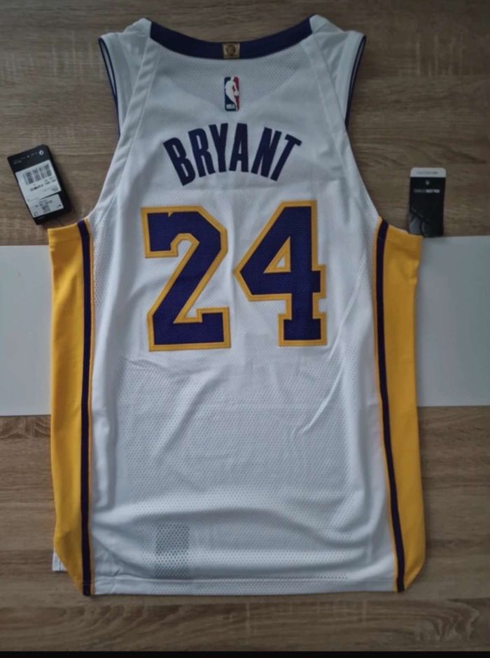 Los Angeles Lakers 24 BRYANT White NBA Jersey Basketball Shirt