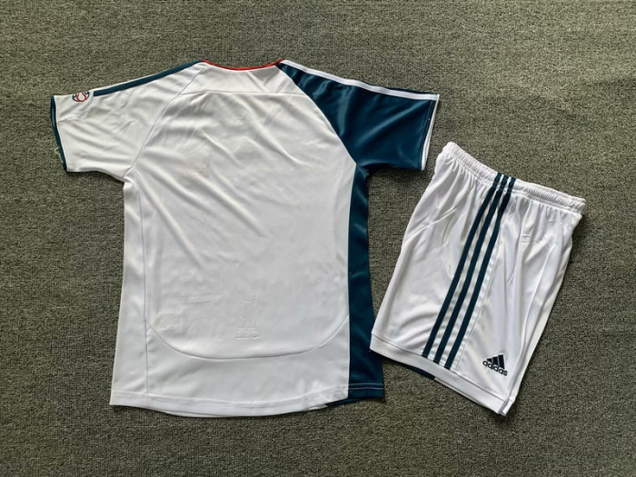 Retro Youth Uniform Kids Kit 2006-2007 Liverpool Away White Soccer Jersey Shorts Vintage Child Football Set