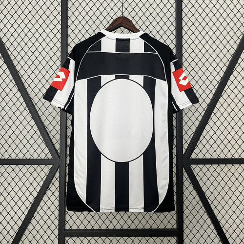Retro Jersey 2002-2003 Juventus Home Soccer Jersey Vintage Football Shirt