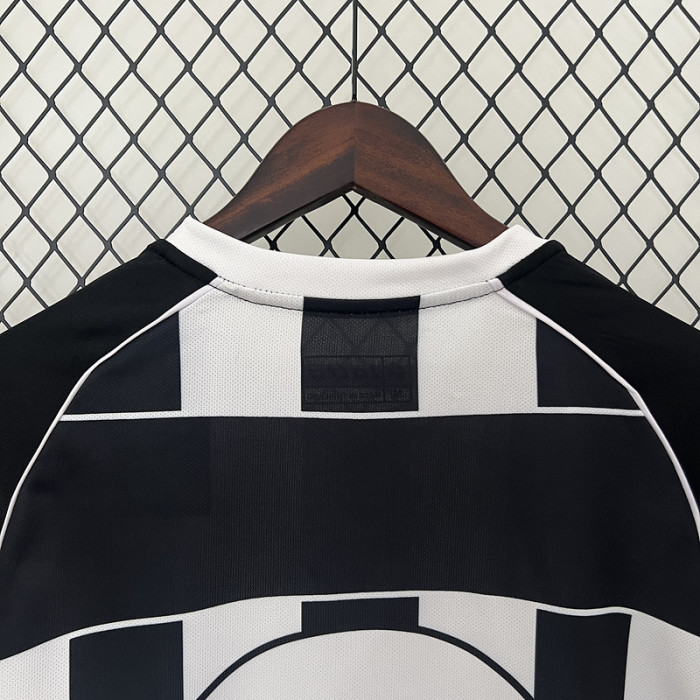 Retro Jersey 2002-2003 Juventus Home Soccer Jersey Vintage Football Shirt