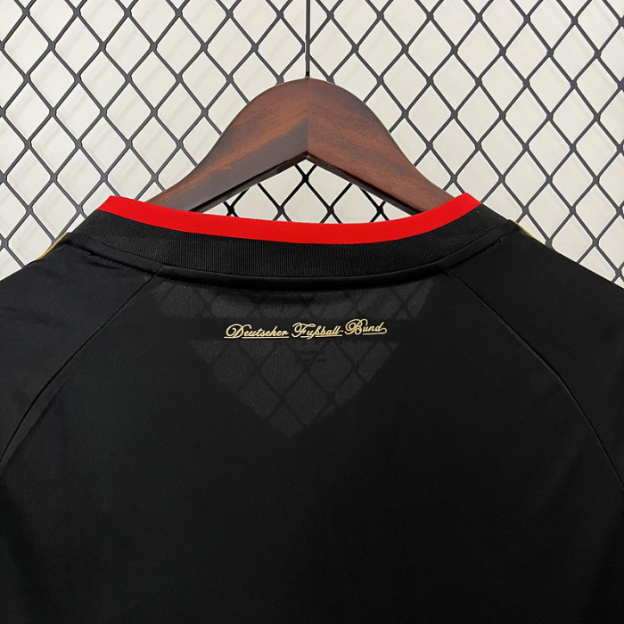 Retro Jersey 2010 Germany Home Soccer Jersey Vintage Football Shirt