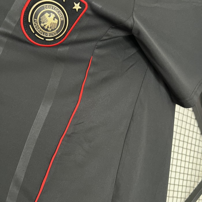 Retro Jersey 2010 Germany Home Soccer Jersey Vintage Football Shirt