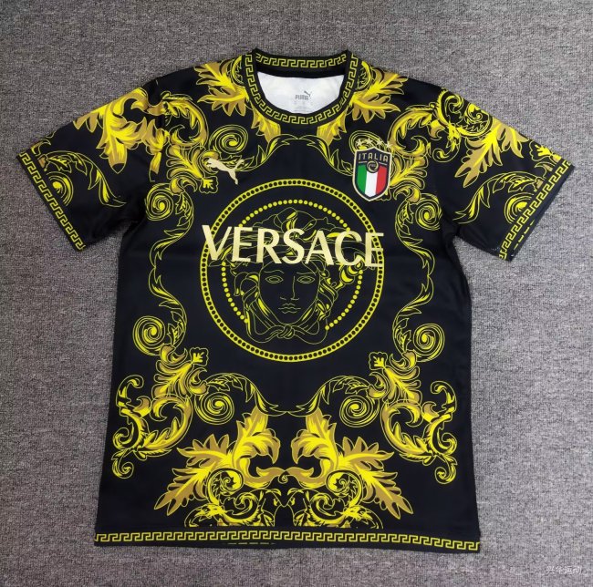 Fan Version Italy 2024 Black/Yellow Soccer Jersey Football Shirt
