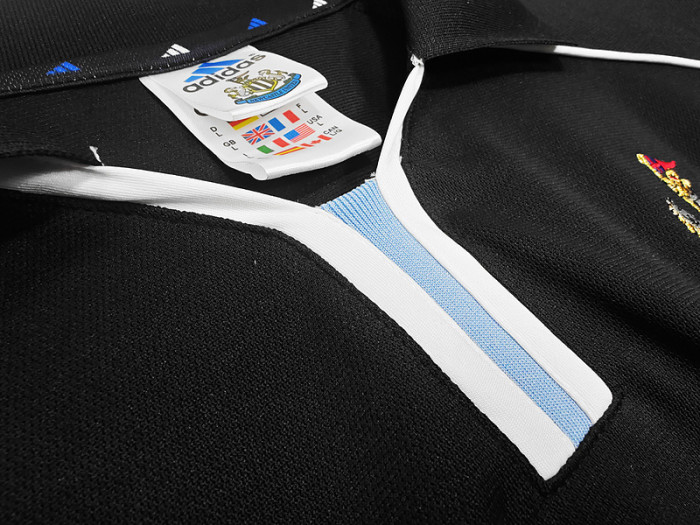 Retro Jersey 2000-2001 Newcastle United Away Black Vintage Soccer Jersey