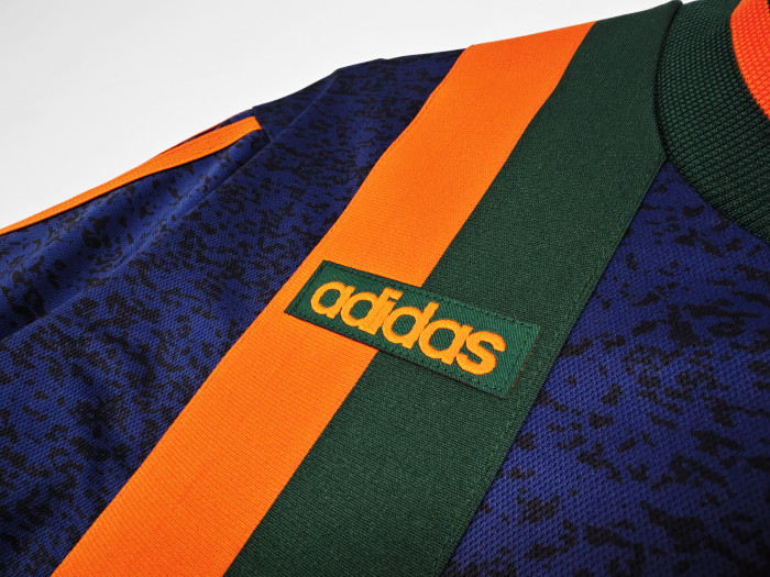 Retro Jersey 1997-1998 Newcastle United Away Soccer Jersey Vintage Football Shirt
