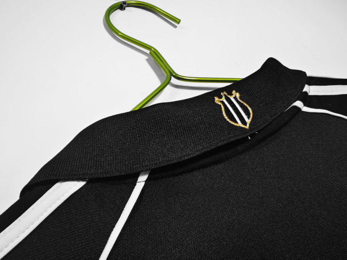 Retro Jersey 2000-2001 Newcastle United Away Black Vintage Soccer Jersey