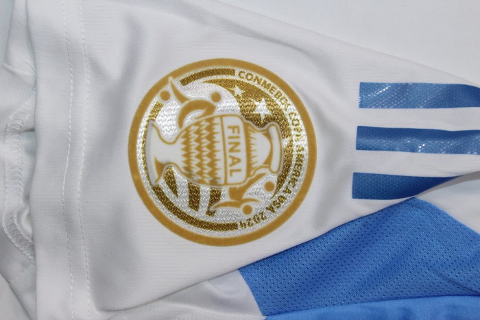 with new Front Patch+Front Lettering Player Version Argentina 2024 L.MARTINEZ 22 Final Home Home Soccer Jersey Blue Football Shirt