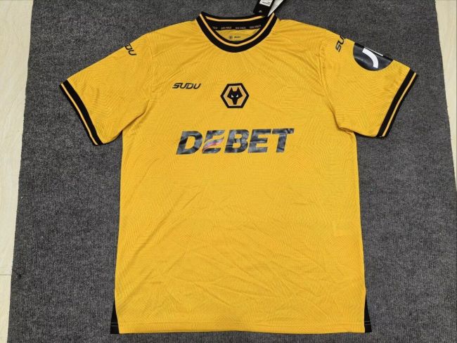 Fan Version Wolves Jersey 2024-2025 Wolverhampton Wanderers Home Football Shirt Soccer Jersey