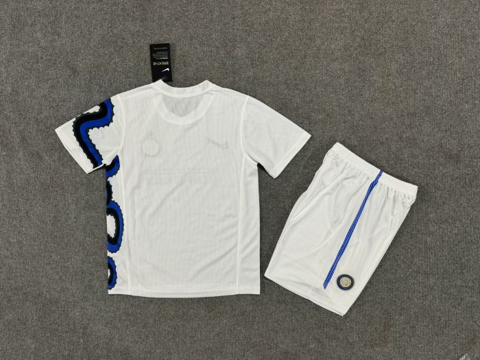 Retro Youth Uniform Kids Kit 2010-2011 Inter Milan Away White Soccer Jersey Shorts Vintage Child Football Set