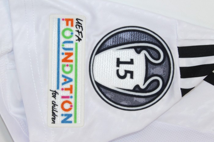 with HP+UCL 15 Cup Patch Fan Version 2024-2025 Real Madrid Home Soccer Jersey Real Football Shirt