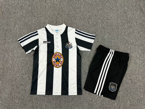 Retro Youth Uniform Kids Kit 1995-1997 Newcastle United Home Soccer Jersey Shorts Child Football Set