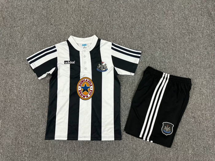 Retro Youth Uniform Kids Kit 1995-1997 Newcastle United Home Soccer Jersey Shorts Child Football Set