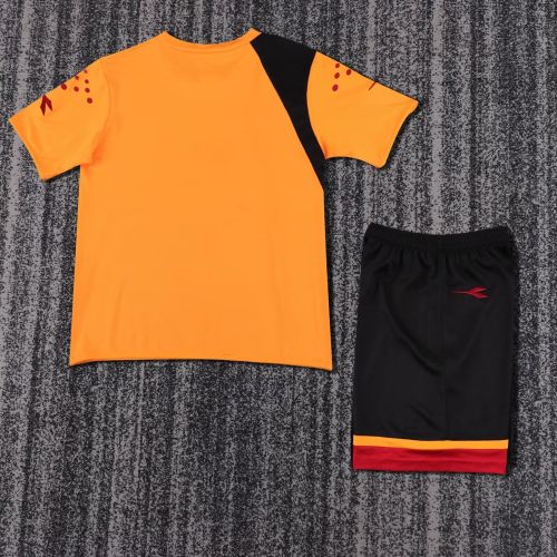 Retro Youth Uniform Kids Kit 2005-2006 As Roma Home Soccer Jersey Shorts Vintage Child Football Set