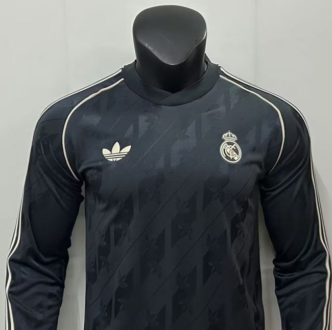 Long Sleeve Retro Model 2024-2025 Real Madrid Black Soccer Jersey Real Football Shirt
