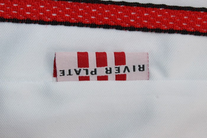 Retro Jersey 1999-2000 River Plate 7 Third Away Soccer Jersey Vintage Football Shirt