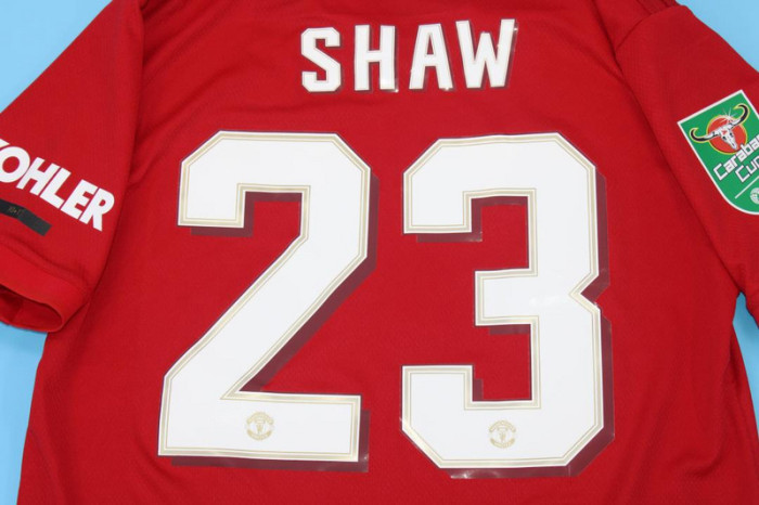 with Carabao Cup EFL Patch Retro Jersey 2019-2020 Manchester United SHAW 23 Home Soccer Jersey Vintage Football Shirt