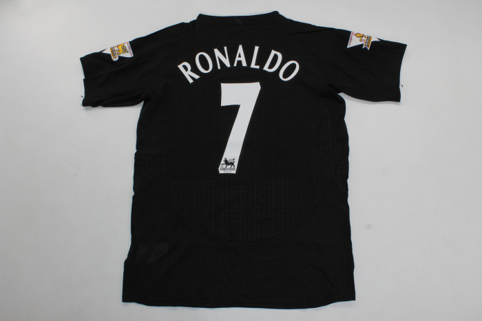 with EPL Patch Retro Jersey 2003-2004 Manchester United Ronaldo 7 Away Black Soccer Jersey Man U Vintage Football Shirt