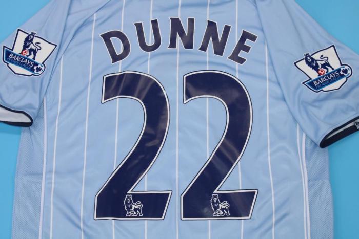 with EPL Patch Retro Jersey 2007-2008 Manchester City DUNNE 22 Home Soccer Jersey Vintage Man City Football Shirt