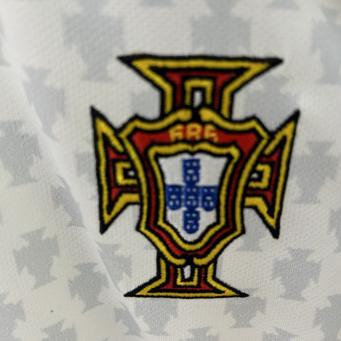 Retro Jersey 2004 Portugal Away White Soccer Jersey Vintage Football Shirt