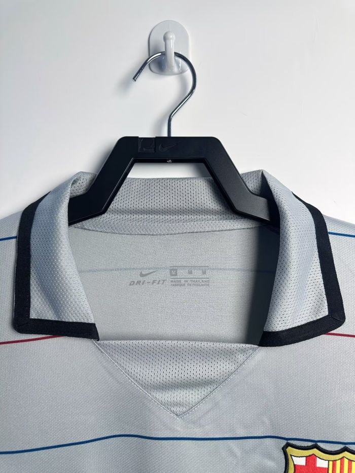 Retro Jersey Long Sleeve 2001-2003 Barcelona Away Grey Soccer Jersey Vintage Football Shirt