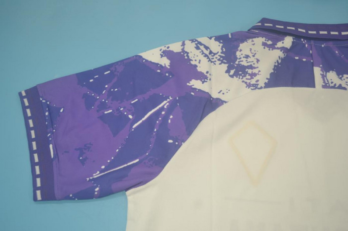 with Serie A Patch Retro Jersey 1994-1995 Fiorentina Away White Soccer Jersey Vintage Football Shirt