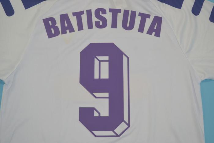 Retro Jersey 1998-1999 Fiorentina BATISTUTA 9 Away White Soccer Jersey Vintage Football Shirt