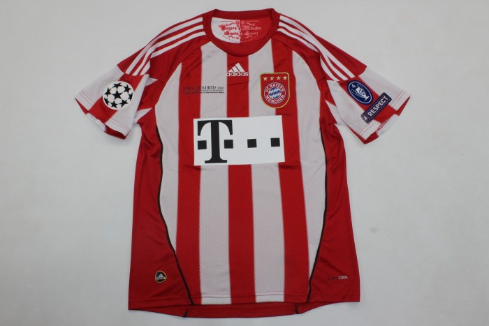 with Front Lettering+UCL Patch Retro Jersey 2010-2011 Bayern Munich ROBBEN 10 Home Soccer Jersey Vintage Football Shirt