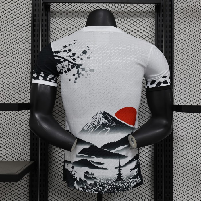 Player Version Japan 2024 White/Black Comic Version Soccer Jersey Football Shirt