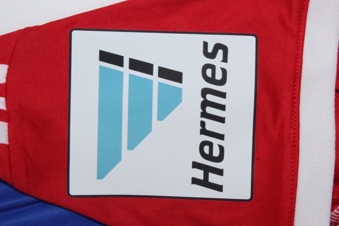 with Bundesliga Patch Retro Jersey 2014-2015 Bayern Munich KROOS 39 Home Soccer Jersey Vintage Football Shirt