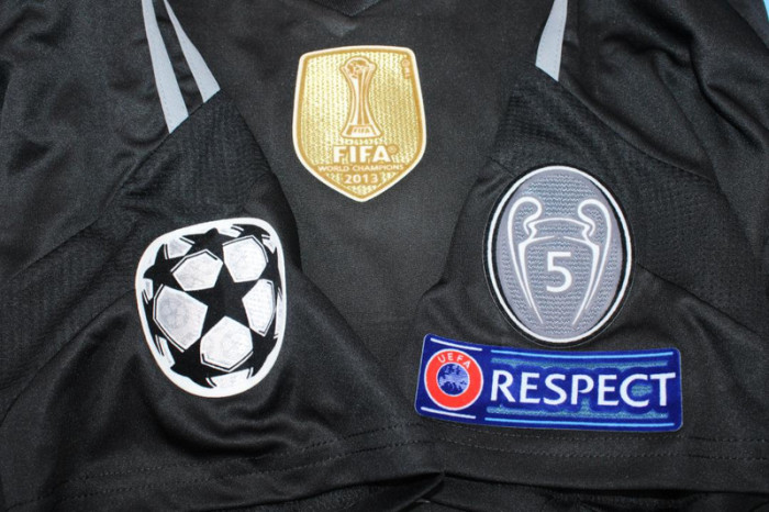with Golden FIFA+UCL Patch Retro Jersey 2014-2015 Bayern Munich RIBERY 7 Away Black Soccer Jersey Vintage Football Shirt