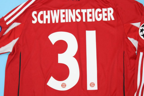 with UCL Patch Retro Jersey Long Sleeve 2010-2011 Bayern Munich SCHWEINSTEIGER 31 Home Soccer Jersey Vintage Football Shirt