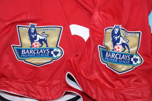 with Golden EPL Patch Retro Jersey 2011-2012 Manchester United Home Vintage Soccer Jersey Football Shirt