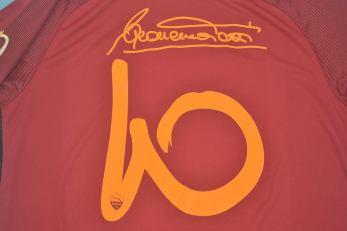with Golden 10 Patch without Sponor Logo Retro Jersey 2017-2018 As Roma 10 Special Letterings Home Soccer Jersey Vintage Football Shirt