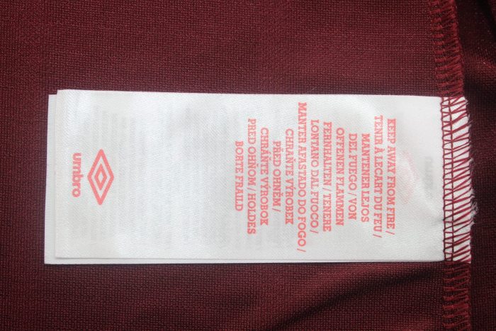 with Golden EPL Patch Retro Jersey 2012-2013 Manchester City Away Dark Red Soccer Jersey Vintage Football Shirt