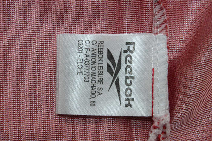 with LFP Patch Retro Jersey 1999-2000 Atletico Madrid HASSELBAINK 17 Home Soccer Jersey Vintage Football Shirt