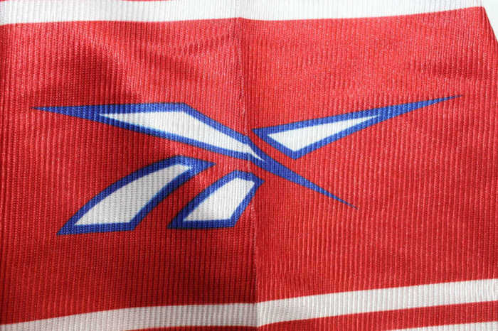 with LFP Patch Retro Jersey 1999-2000 Atletico Madrid HASSELBAINK 17 Home Soccer Jersey Vintage Football Shirt