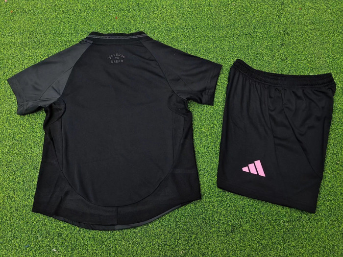 Player Version Youth Uniform Kids Kit 2025-2026 Inter Miami Away Black Soccer Jersey Shorts Child Football Set