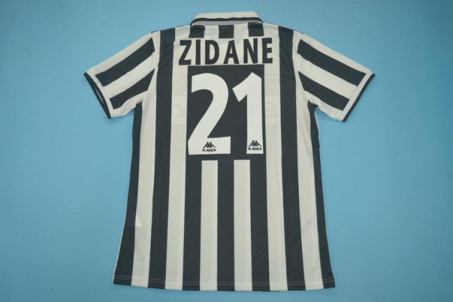 Retro Jersey 1996-1997 Juventus ZIDANE 21 Home Soccer Jersey Vintage Football Shirt