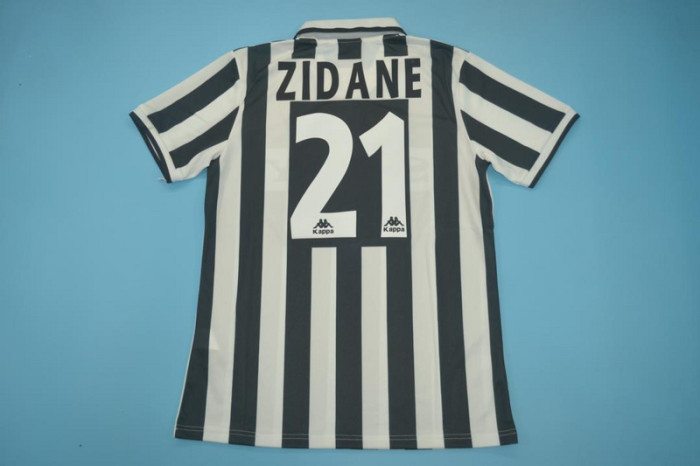 Retro Jersey 1996-1997 Juventus ZIDANE 21 Home Soccer Jersey Vintage Football Shirt