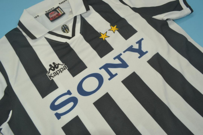 Retro Jersey 1996-1997 Juventus Home Soccer Jersey Vintage Football Shirt