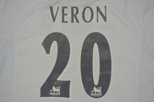 with EPL Patch Retro Jersey 2003-2005 Chelsea VERON 20 Away White Soccer Jersey Vintage Football Shirt