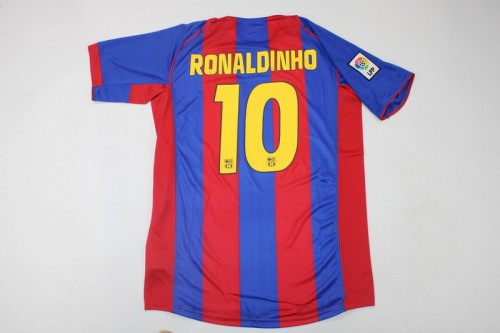 with LFP Patch Retro Jersey 2004-2005 Barcelona RONALDINHO 10 Home Soccer Jersey Vintage Football Shirt