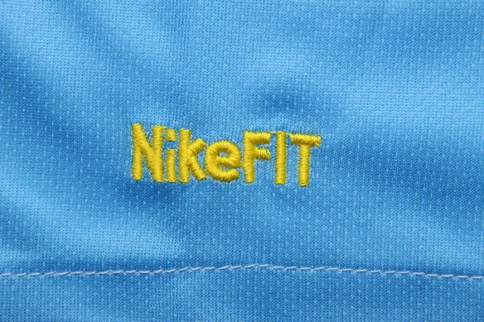 with LFP Patch Retro Jersey 2007-2008 Barcelona RONALDINHO 10 Away Soccer Jersey Vintage Camisetas de Futbol