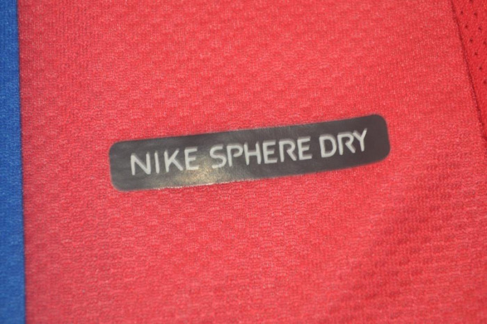 with Sponor Logo+LFP Patch Retro Jersey 2006-2007 Barcelona Home Soccer Jersey Vintage Football Shirt
