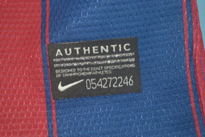 with LFP+Golden FIFA Patch Retro Jersey 2009-2010 Barcelona Home Soccer Jersey Vintage Football Shirt