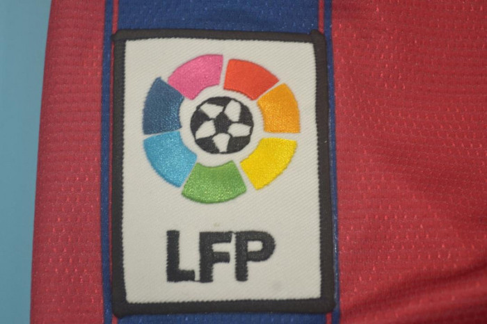 with LFP+Golden FIFA Patch Retro Jersey 2009-2010 Barcelona Home Soccer Jersey Vintage Football Shirt