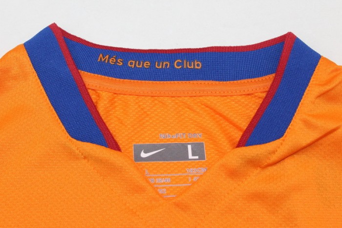 Retro Jersey 2006-2007 Barcelona Away Orange Soccer Jersey Vintage Football Shirt
