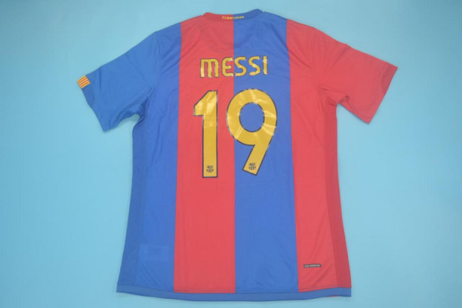 with LFP Patch Retro Jersey 2006-2007 Barcelona MESSI 19 Home Soccer Jersey Vintage Football Shirt